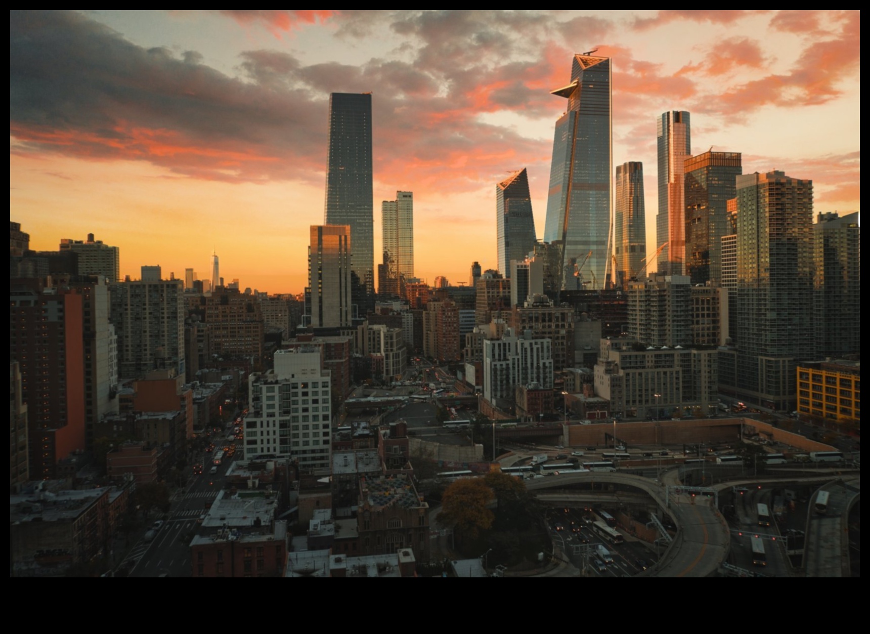 Cityscapes Illuminated: Architectural Photography at Its Pinnacle