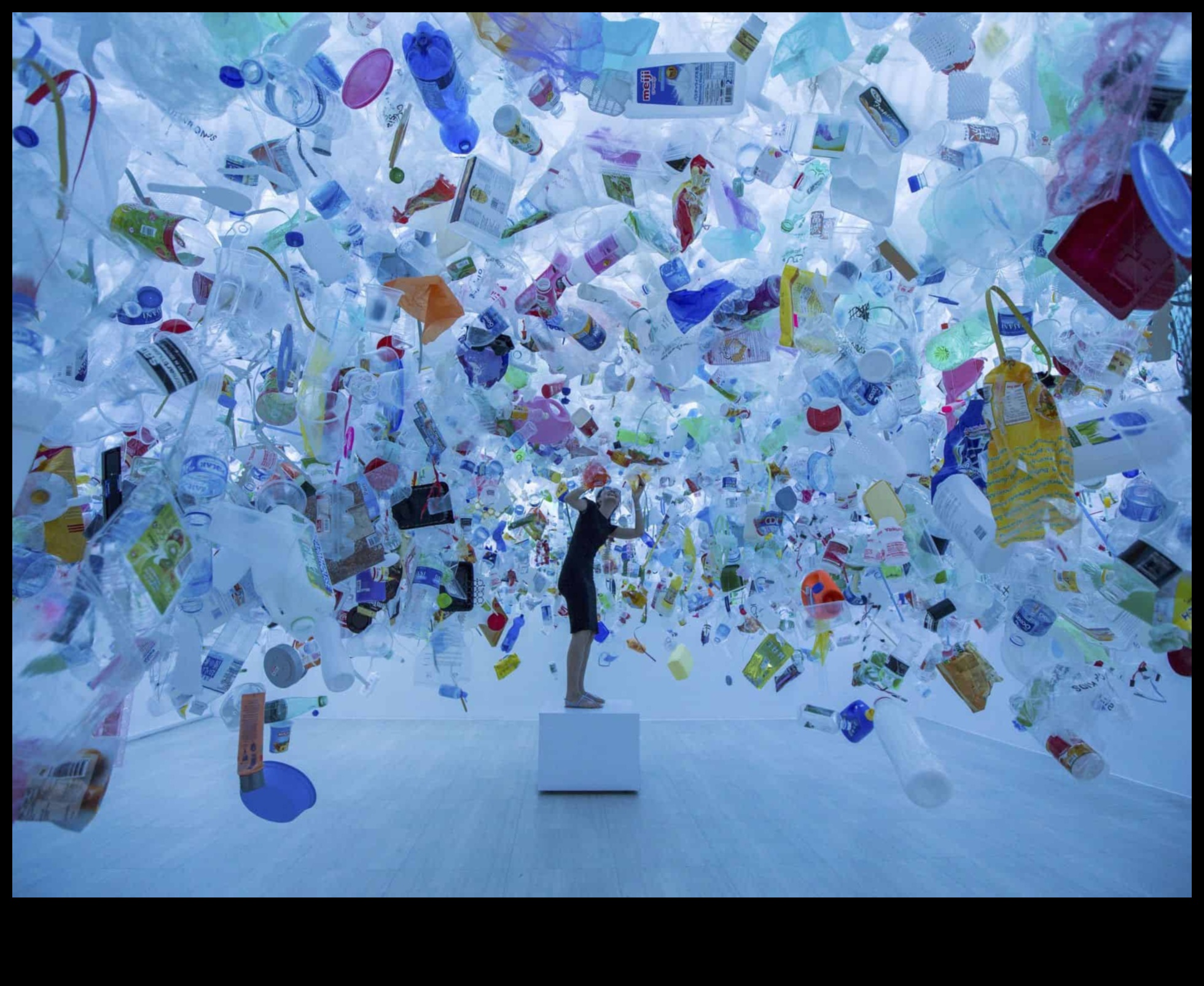 Επανασχεδιασμένη και επανασχεδιασμένη τέχνη από υλικά μετά την κατανάλωση 4 Προοπτικές μετά τον καταναλωτή: Τέχνη από ανακυκλωμένα και ανευρεθέντα υλικά